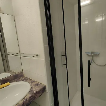아파트 T2 Avec Terrasse Et Parking, Proche Pour 4 Pers. - Fr-1-607-230 아그